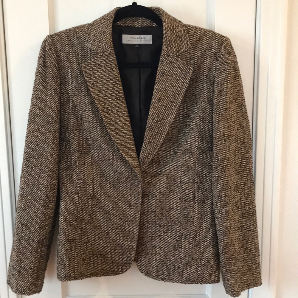 Classic cream & Brown tweed blazer